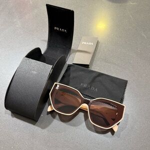 Prada Women's Pink Frame Sunglasses EUC